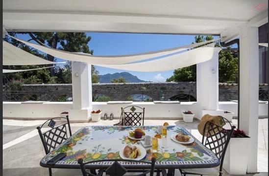 Ravello Vingius Suite Bagian luar foto