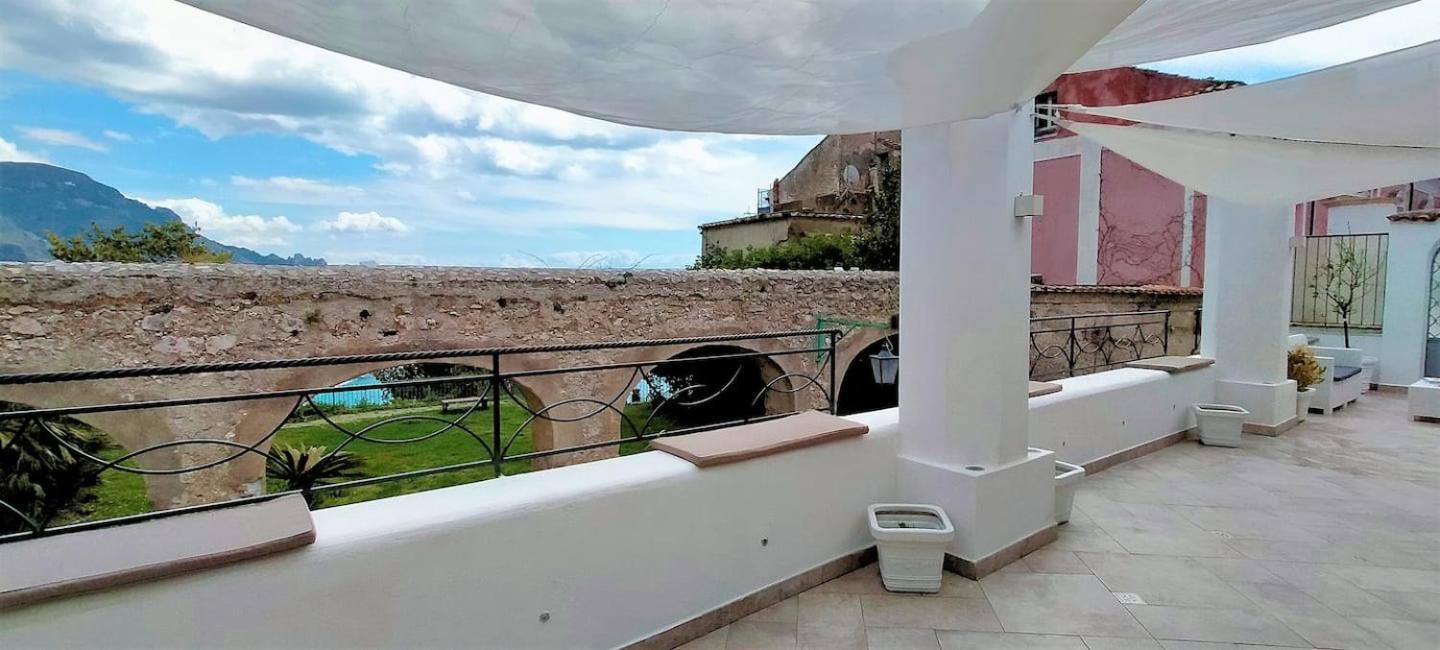 Ravello Vingius Suite Bagian luar foto